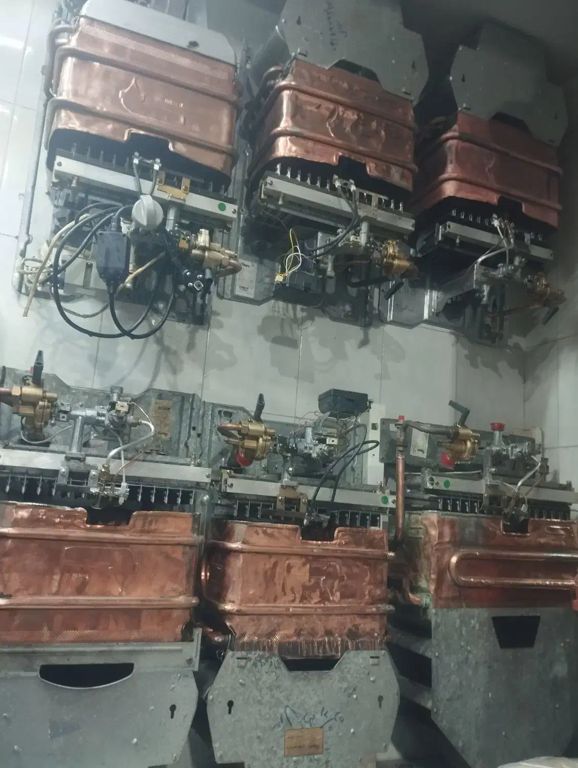 ابگرمکن دست دوم درحد نو بوتان|آبگرمکن، پکیج، شوفاژ|مشهد, شهرک بهارستان|دیوار