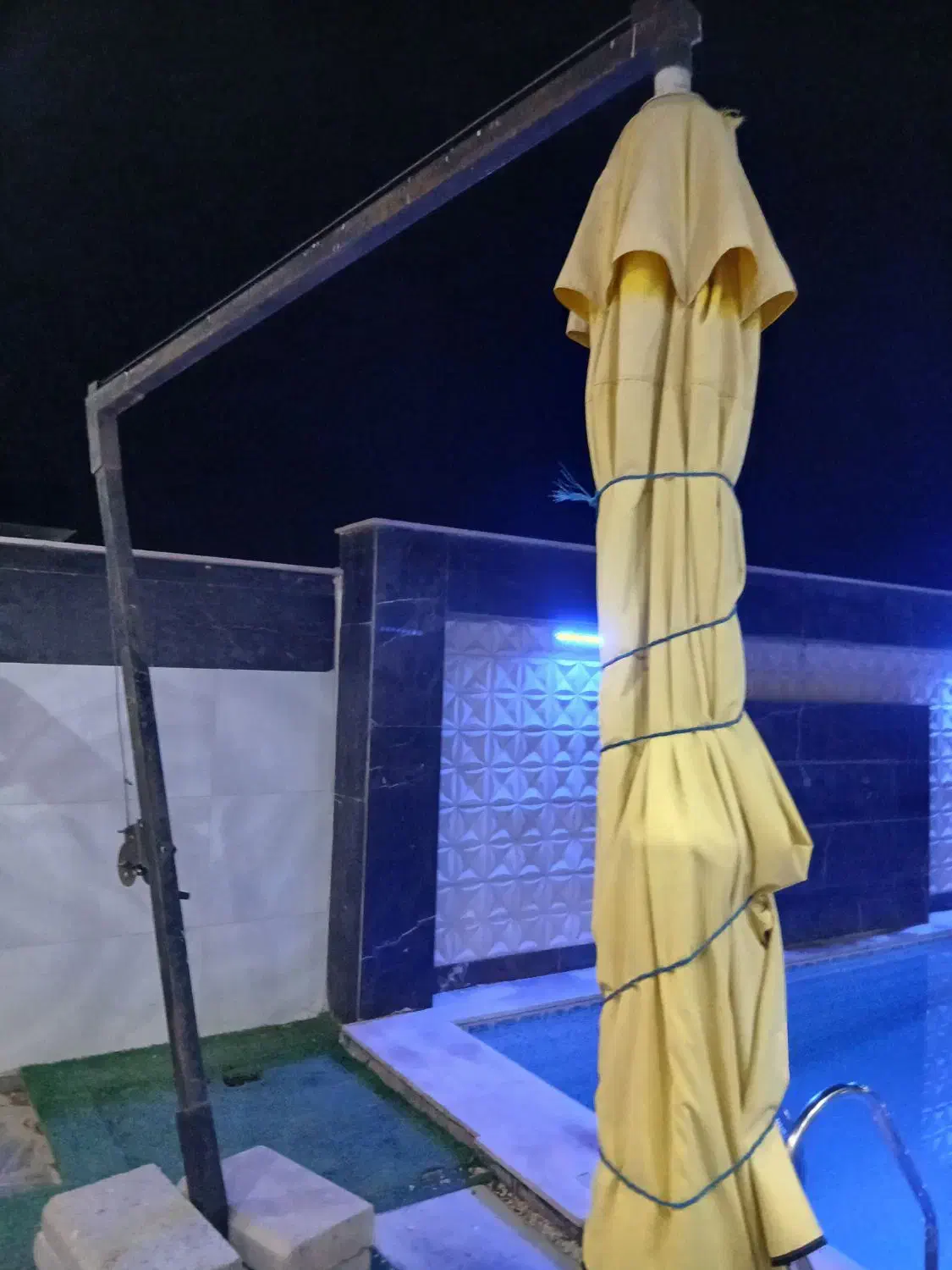 چادر سایه بان نیاز به تعمیر|کوهنوردی و کمپینگ|رامجین, |دیوار