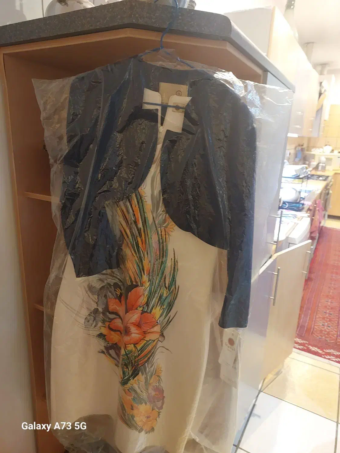 لباس مجلسی زنانه در اصفهان|لباس|فشم, |دیوار