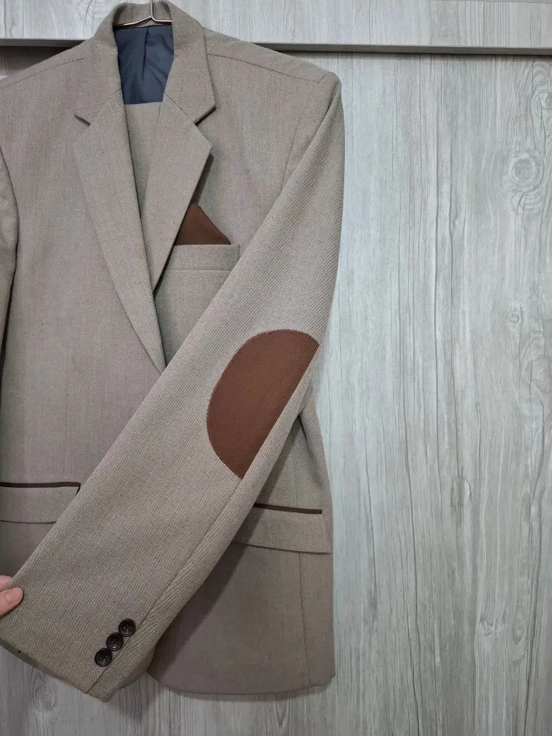 کت و شلوار|لباس|اشتهارد, |دیوار