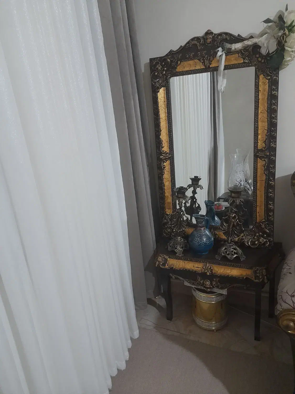 آیینه شمعدان|آینه|قدس, شهر‌قدس|دیوار