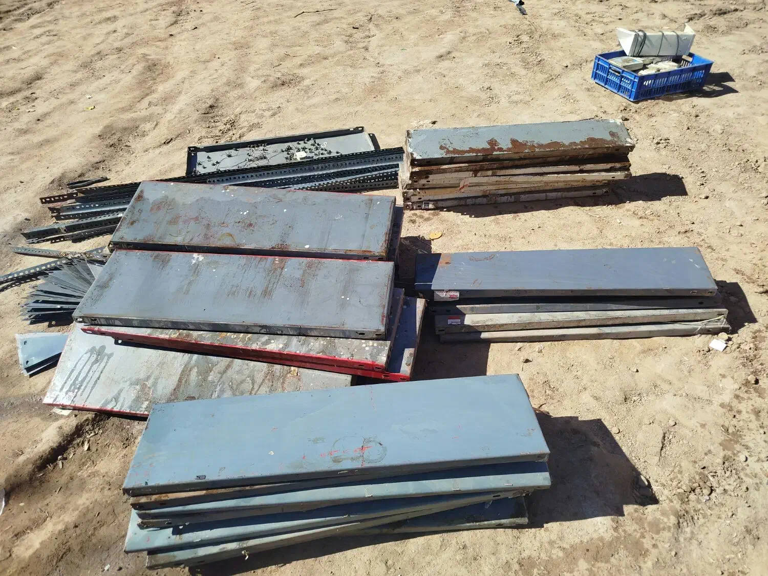 قفسه مغازه|کتابخانه، شلف، قفسه‌های دیواری|فیروزه, |دیوار