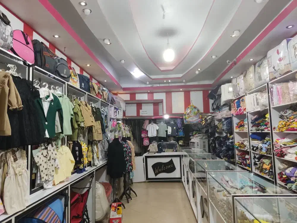 اجاره مغازه ۱۰۰ متری ماهان روبرو شاه نعمت الله|اجارهٔ مغازه و غرفه|ماهان, |دیوار