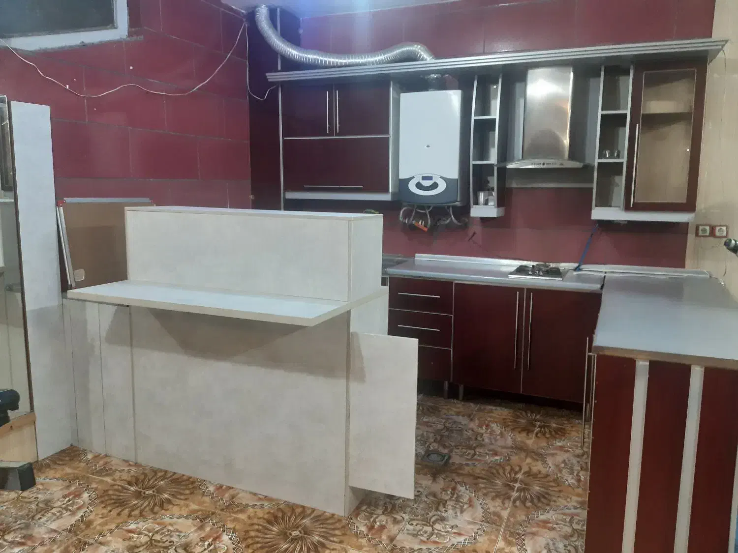 اجاره بوفه بدنسازی باشگاه ستارگان ایران|اجارهٔ مغازه و غرفه|شیراز, شهرک گلستان|دیوار