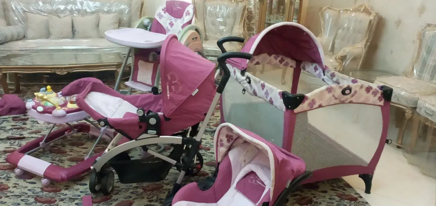 کالسکه،تخت پارک ،کرییر،صندلی موزیکال غذاهمراه بانا|کالسکه و لوازم جانبی|مشهد, احمدآباد|دیوار