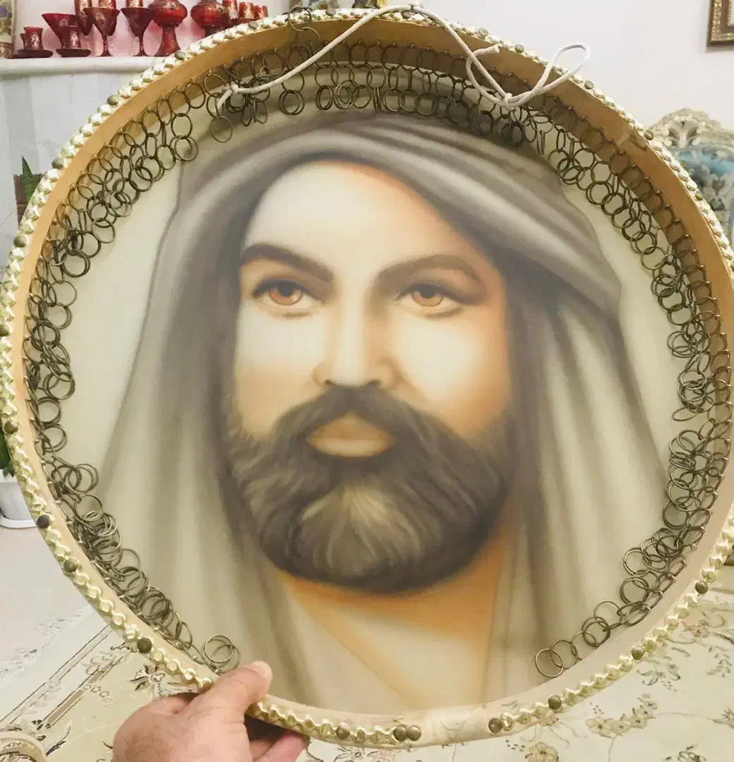 دف پوست|درام و پرکاشن|شیراز, سجادیه|دیوار