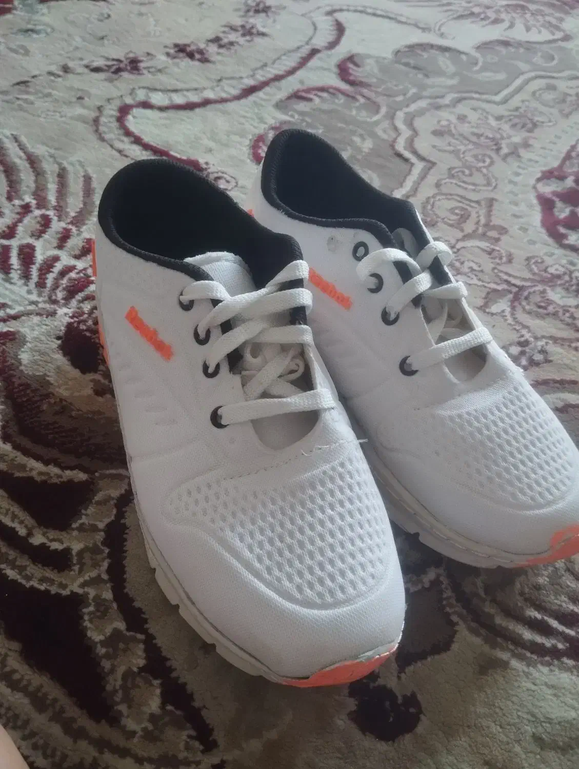 کتونی اسپرت|کیف، کفش، کمربند|ساوه, |دیوار