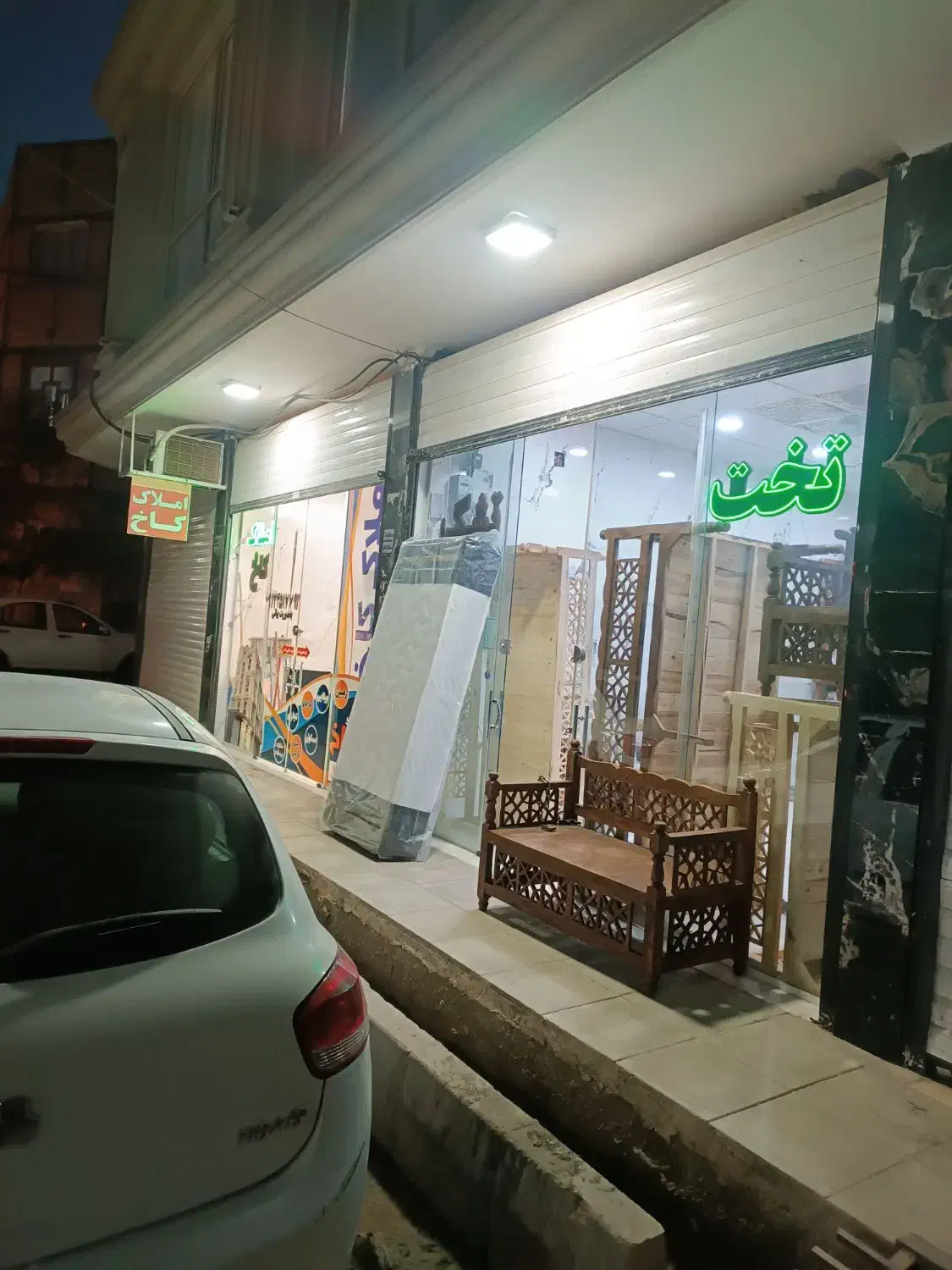 اجاره انباری یا مغازه شهرک فاطمیه|اجارهٔ مغازه و غرفه|قم, شهرک فاطمیه|دیوار