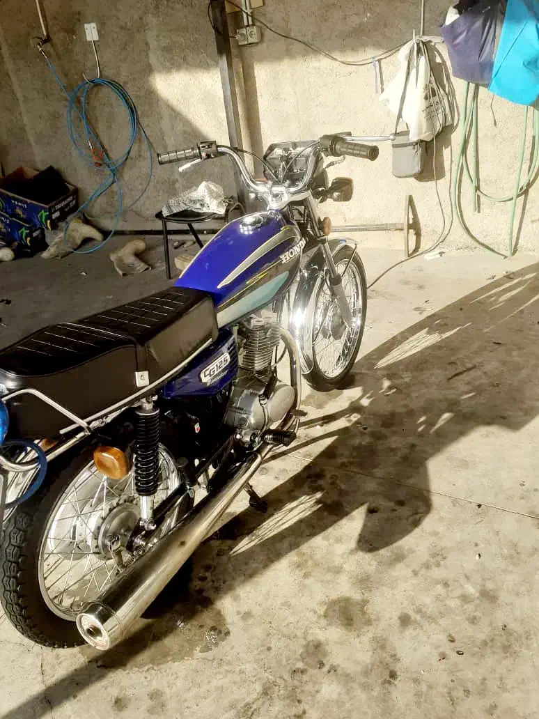 موتور تیزتک مدل ۸۱|موتورسیکلت|شیراز, قلات|دیوار