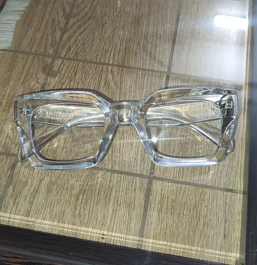 عینک سلینuv۴۰۰|زیورآلات و اکسسوری|نیشابور, شهرک قدس|دیوار