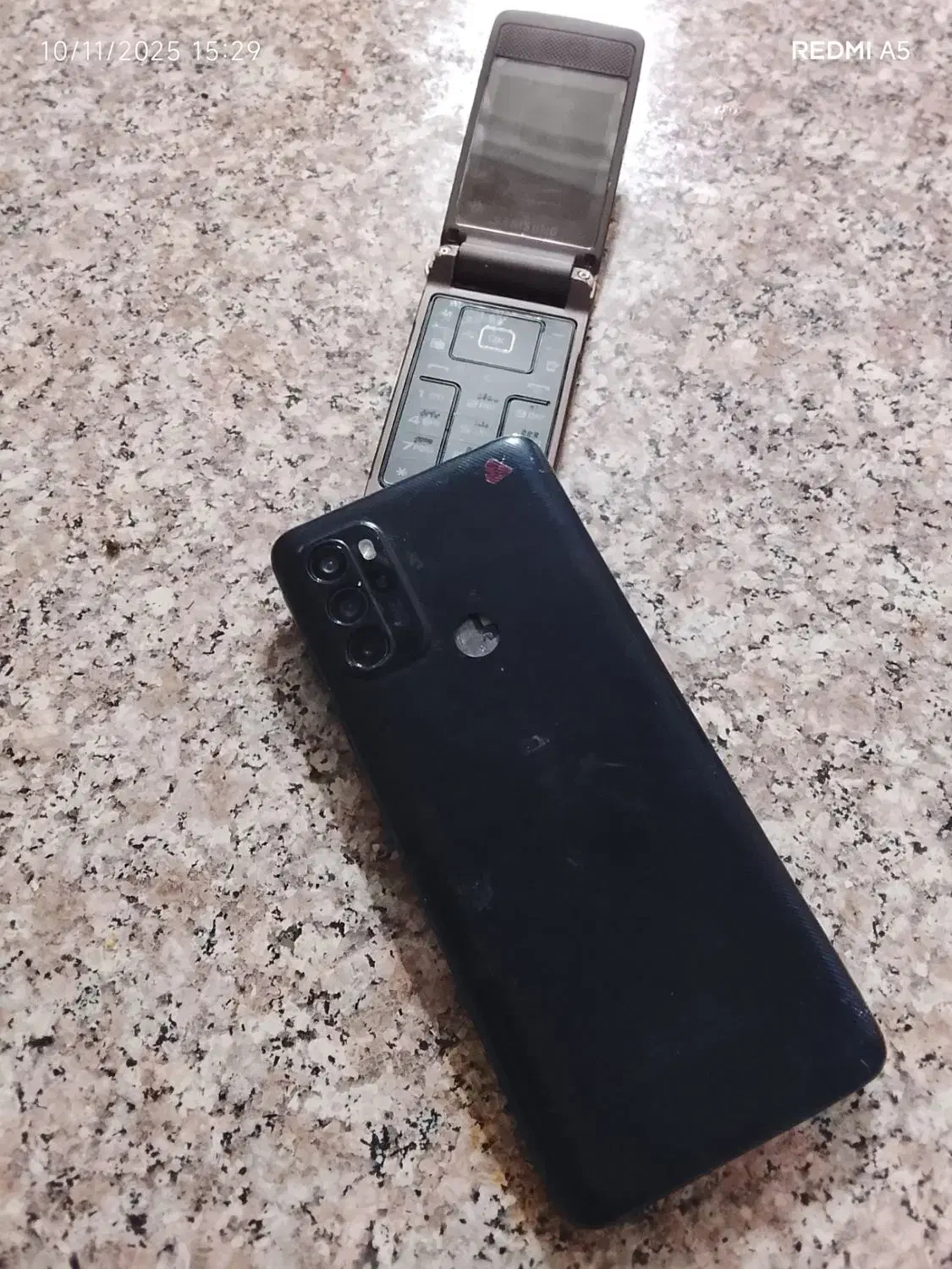 گوشی موتورولا شکسته و سامسونگ تعمیری|موبایل|یزد, |دیوار