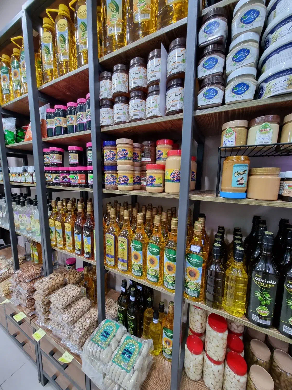 نیروی خانم|استخدام خدمات فروشگاه و رستوران|گنبد کاووس, |دیوار