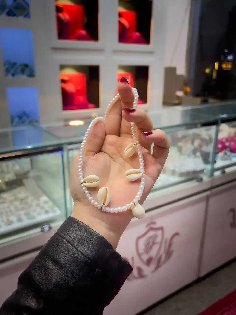 آویز های ریسه ای مروارید و صدف اصل|بدلیجات|نیشابور, دارایی|دیوار