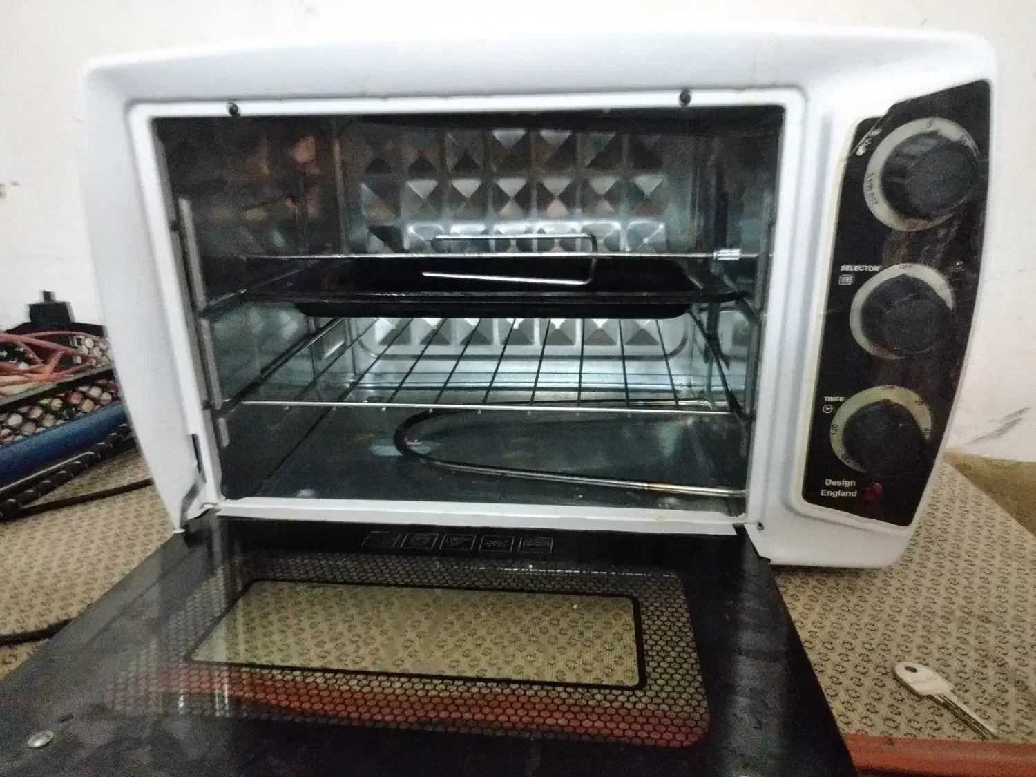 مایکروفر سالم و تمیز زیر قیمت همه جا|اجاق گاز و لوازم برقی پختوپز|کاشمر, |دیوار