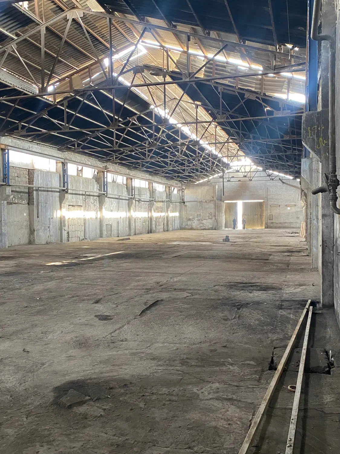 رهن و اجاره سوله / بر اتوبان/شاهین شهر|اجارهٔ دفتر صنعتی، کشاورزی، تجاری|شاهینشهر, برخوار غرب|دیوار