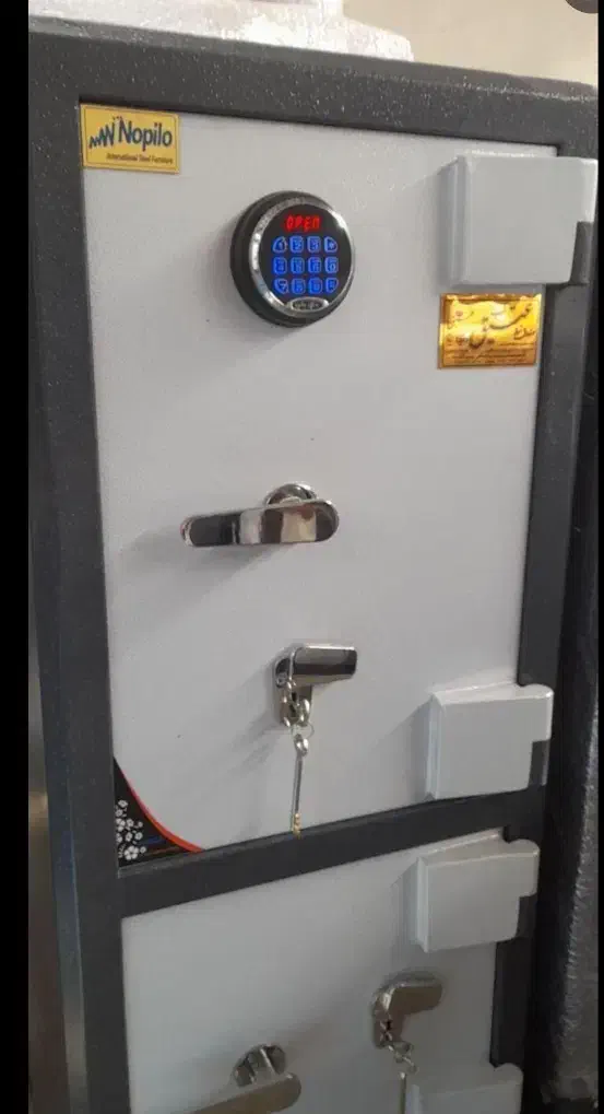 گاوصندوق مدل ۱۰۰۰کاوه ارتفاع ۱۰۰|ابزارآلات|شبستر, |دیوار