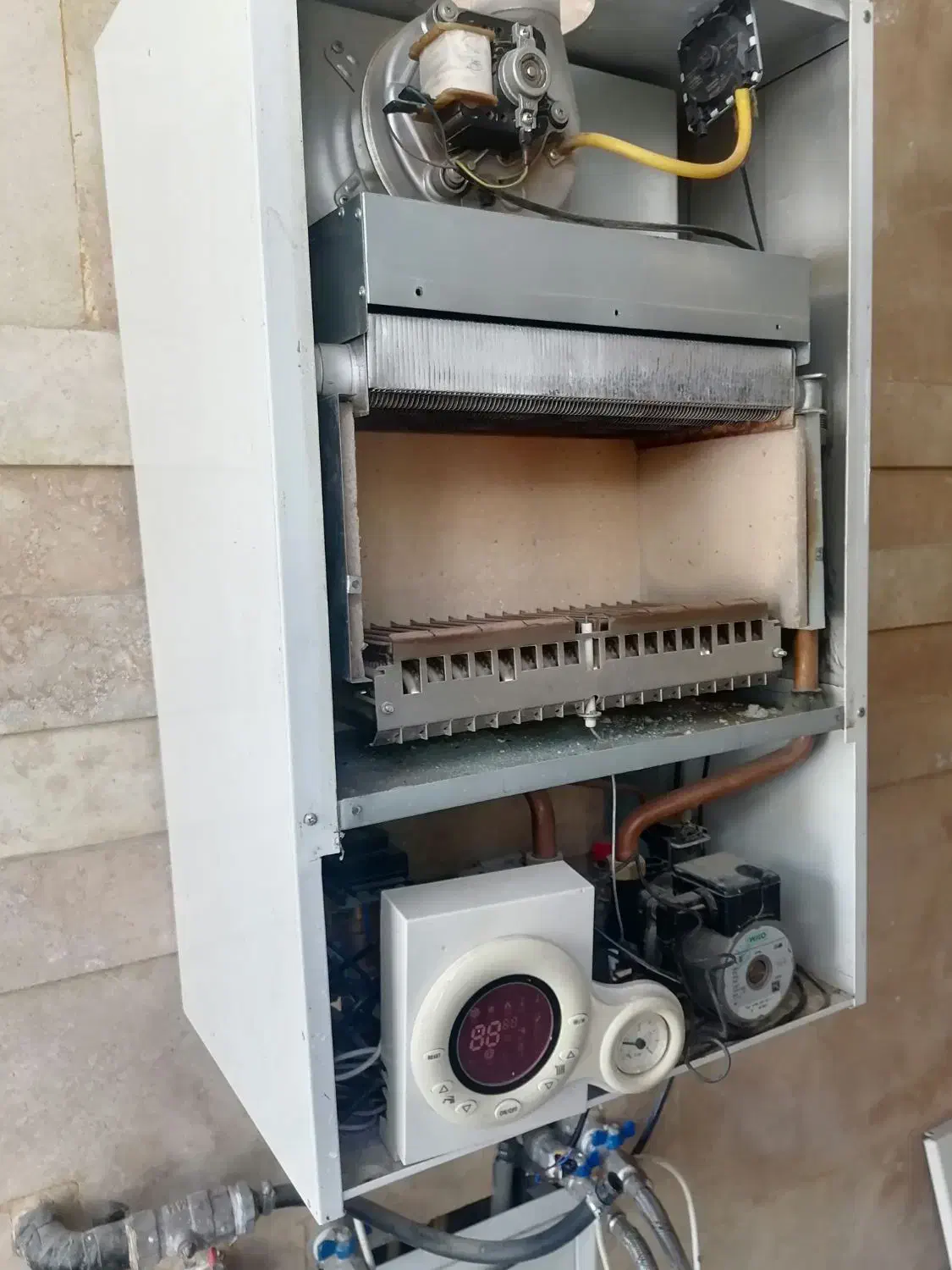 نصب و تعمیر و سرویس انواع پکیج های دیواری|خدمات پیشه و مهارت|لواسان, |دیوار