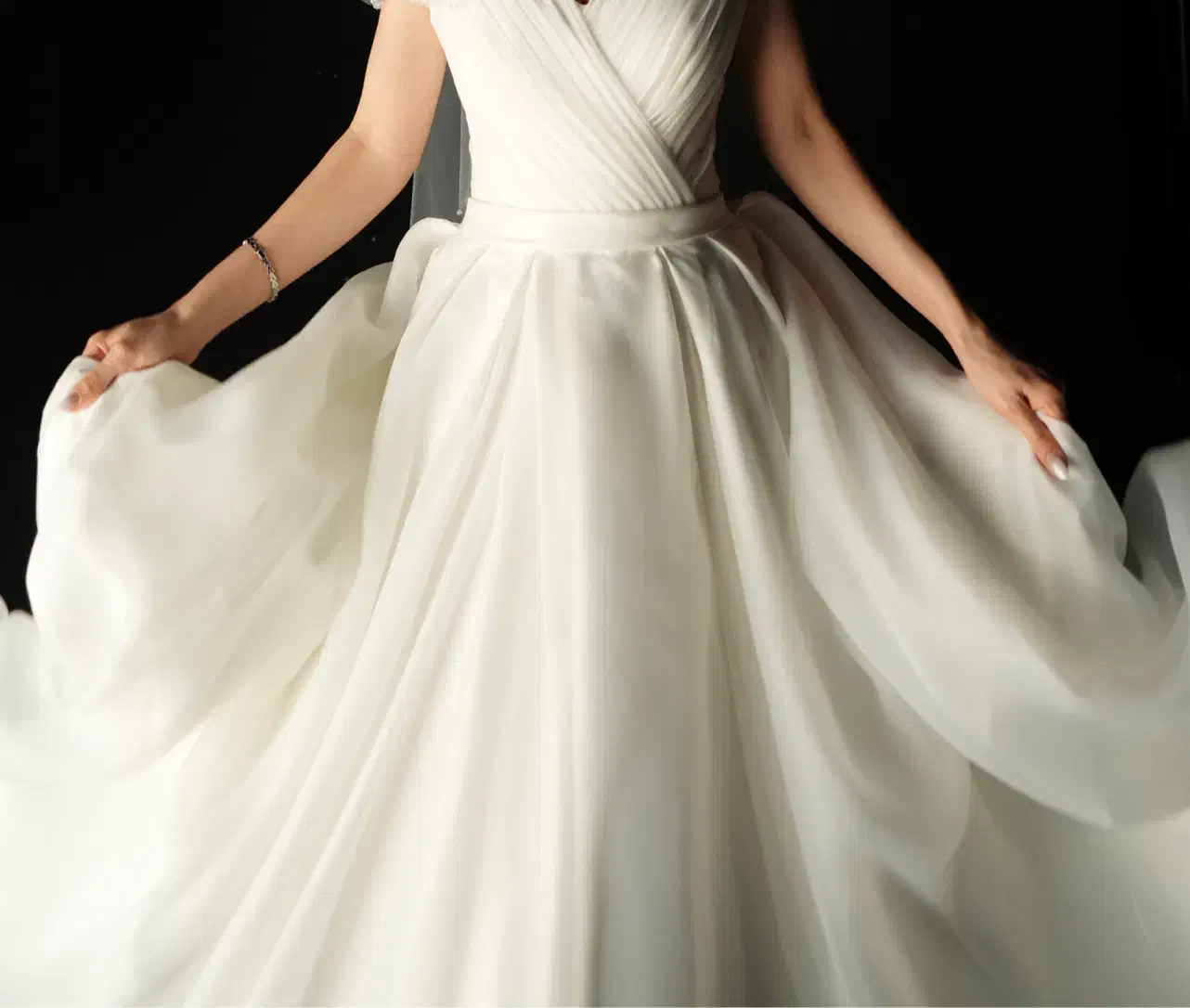 لباس عروس مزون هستی|لباس|تهران, مرزداران|دیوار