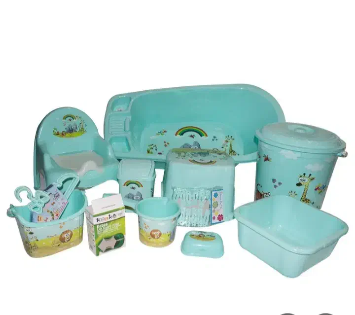 سرویس پلاستیکی|اسباب و اثاث بچه|سراب, |دیوار