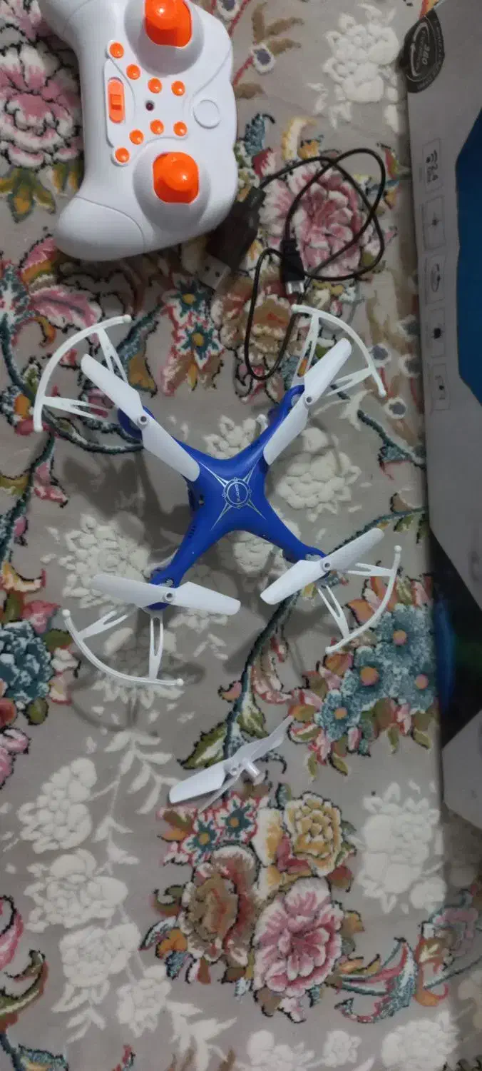 پهباد|اسباببازی|گناباد, |دیوار