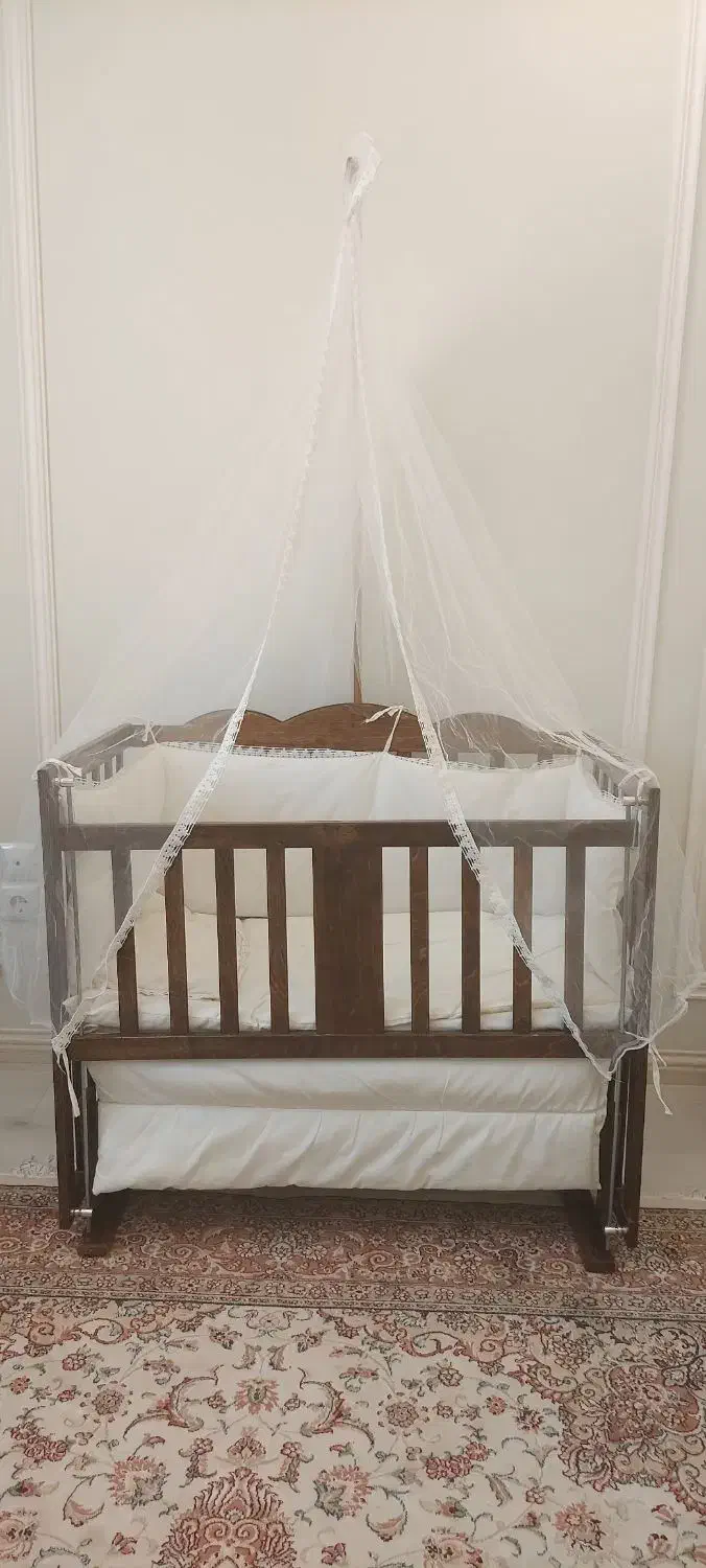 تخت کنار مادر|تخت و صندلی بچه|اردبیل, |دیوار