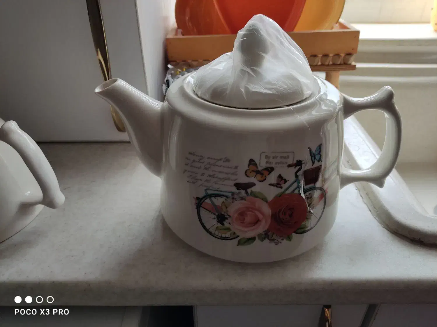 قوری و کتری سرامیکی|قوری، کتری، قهوه‌ساز دستی|آستانه اشرفیه, |دیوار