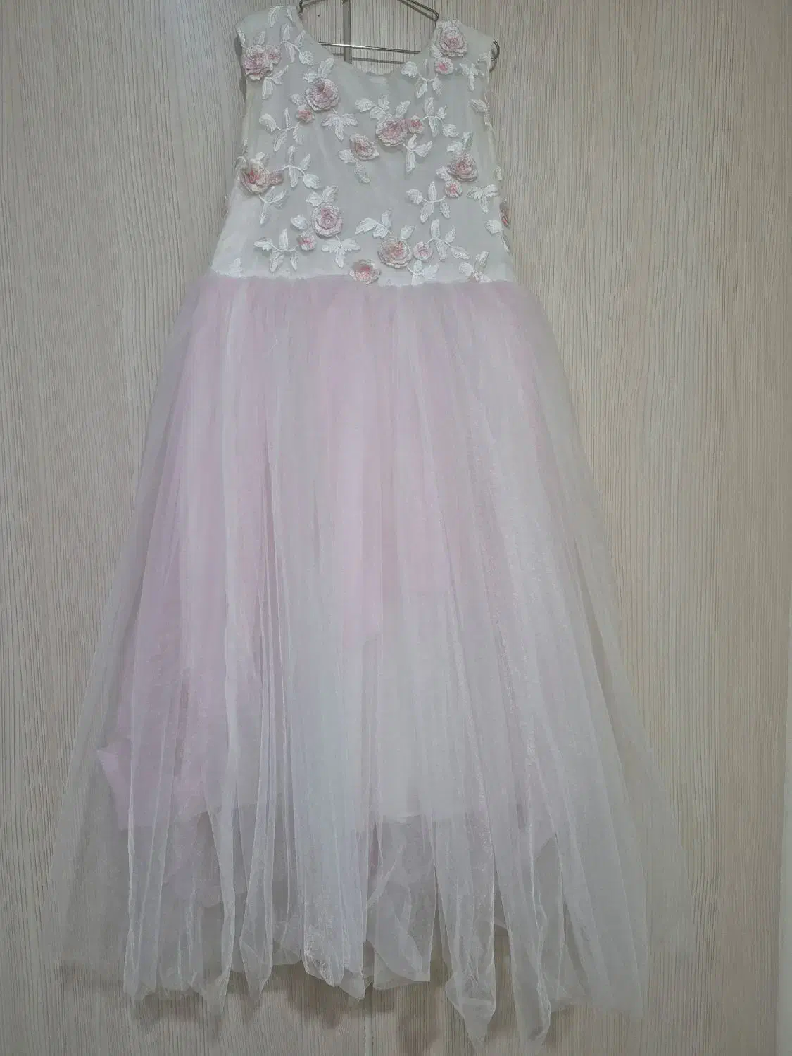 پیراهن مجلسی دخترانه|کفش و لباس بچه|تهران, سردارجنگل|دیوار