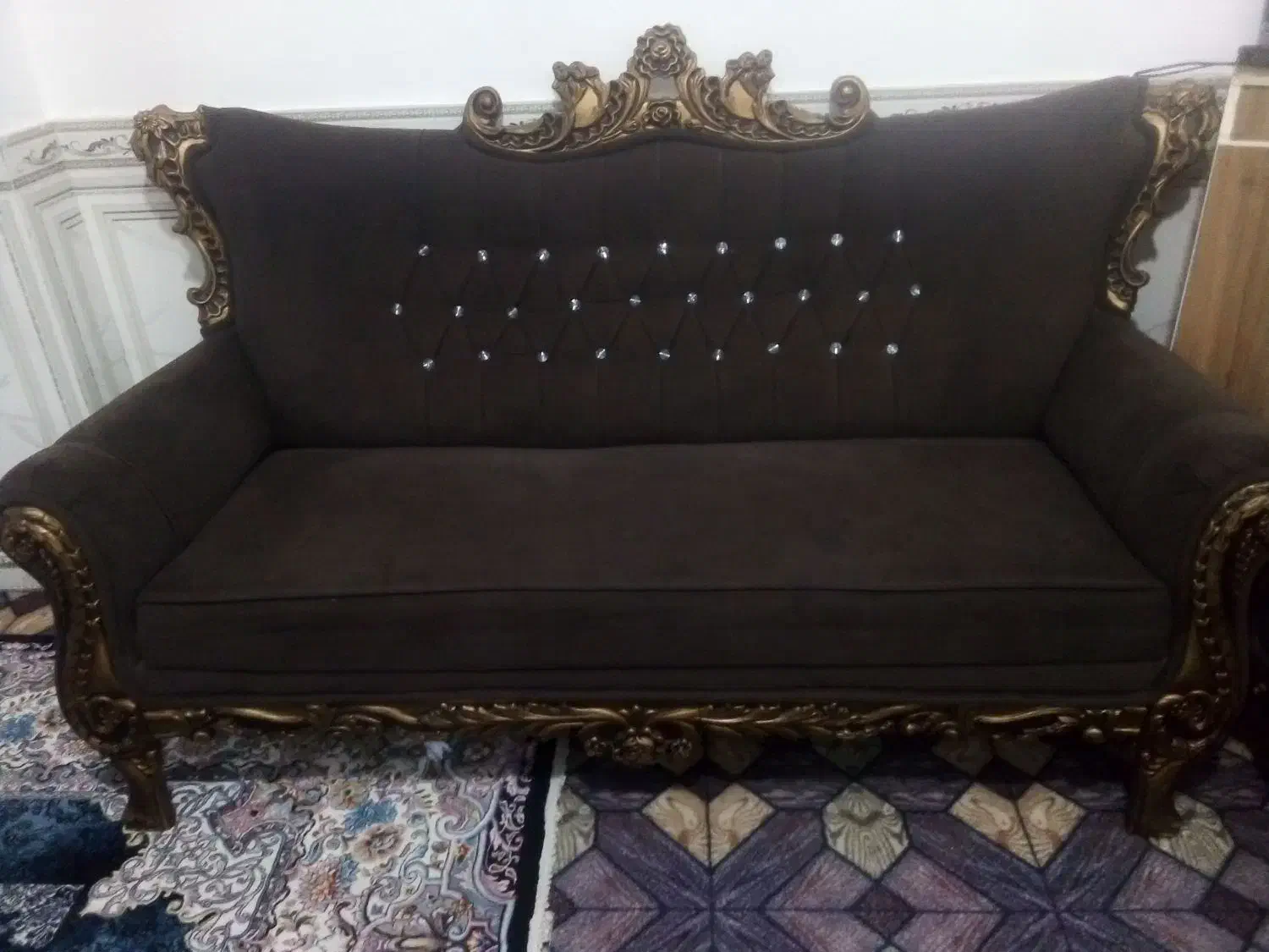 مبل سلطنتی ۷نفر در حد نو|مبلمان خانگی و میز عسلی|گنبد کاووس, |دیوار