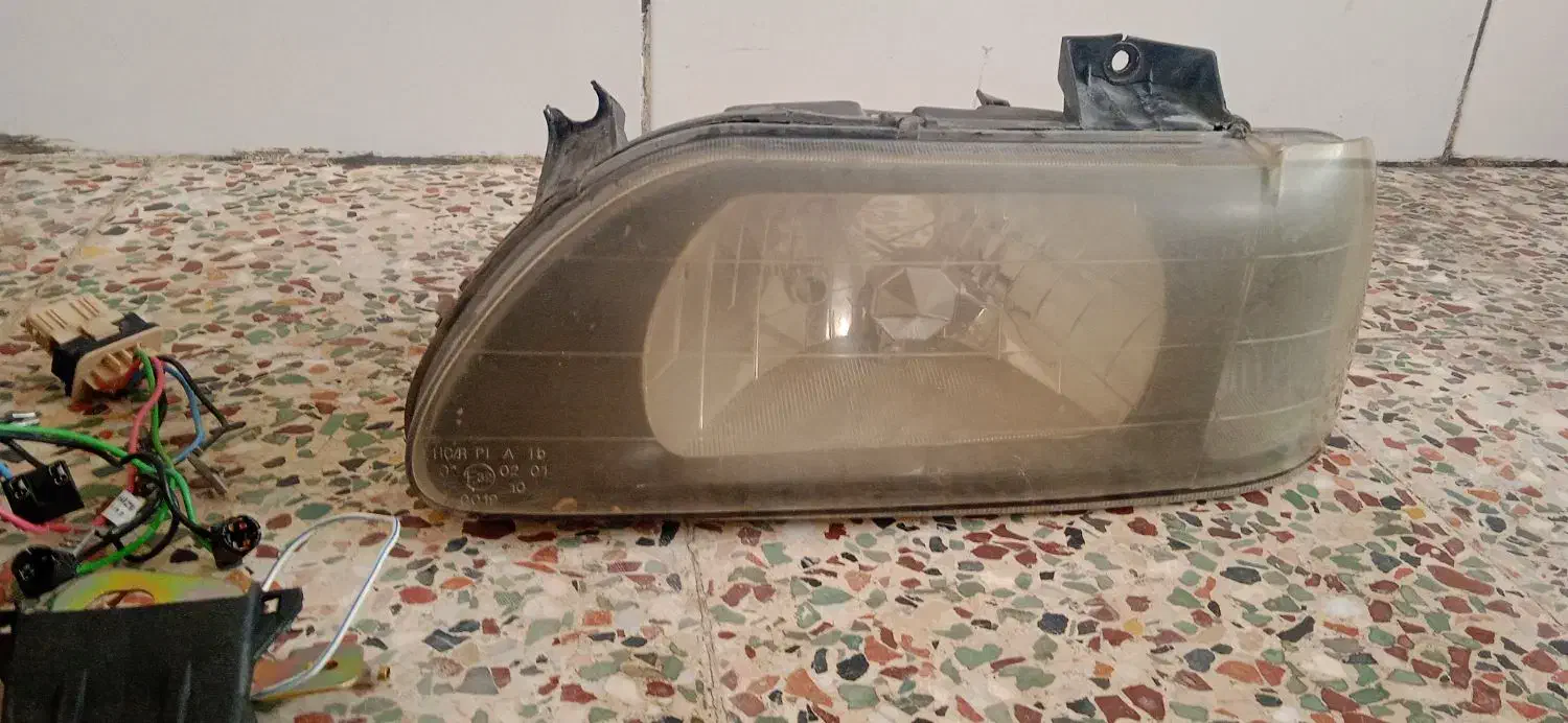 چراغ|قطعات یدکی و لوازم جانبی|بروجن, |دیوار