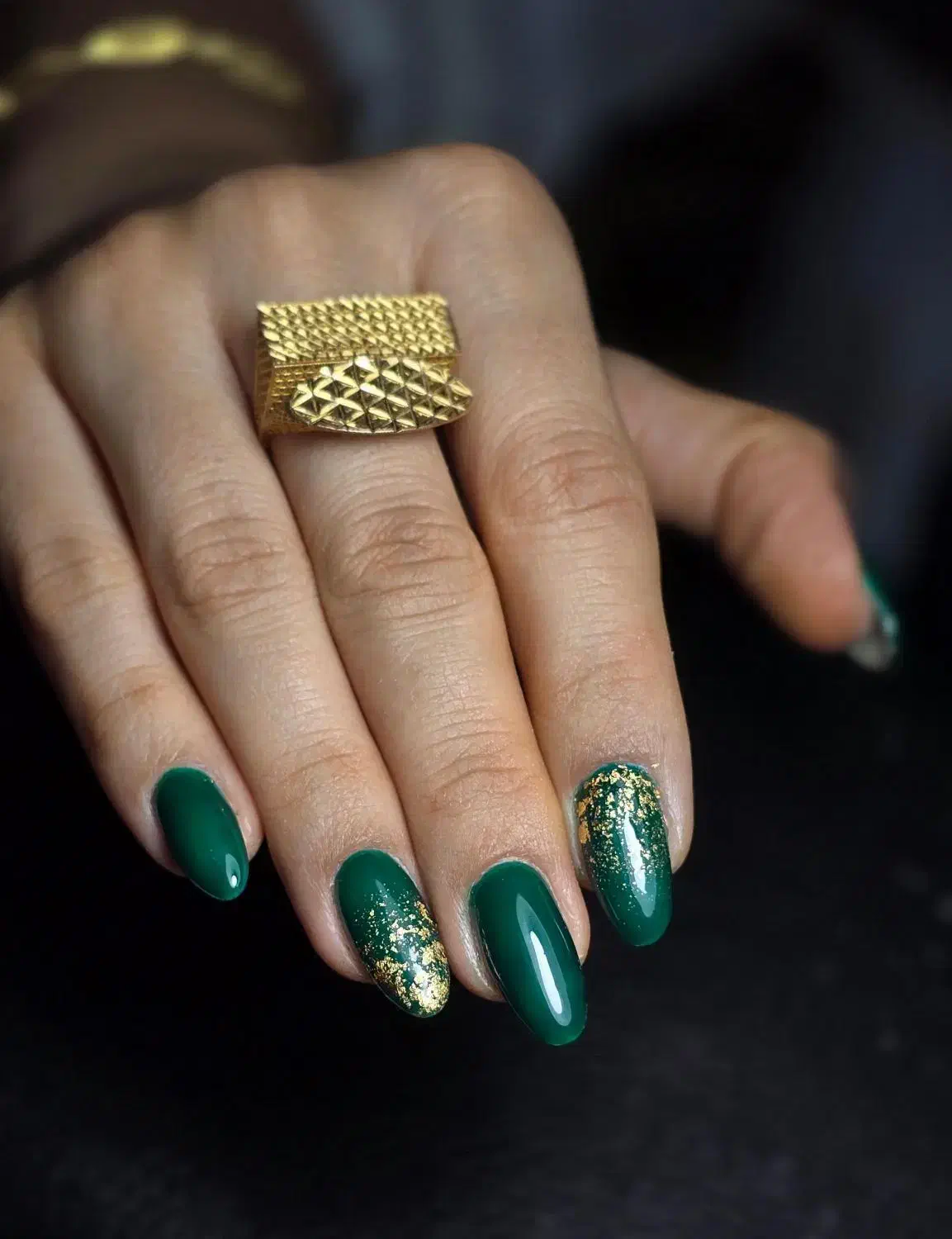 خدمات کاشت ناخن با بهترین متریال|خدمات آرایشگری و زیبایی|جهرم, |دیوار