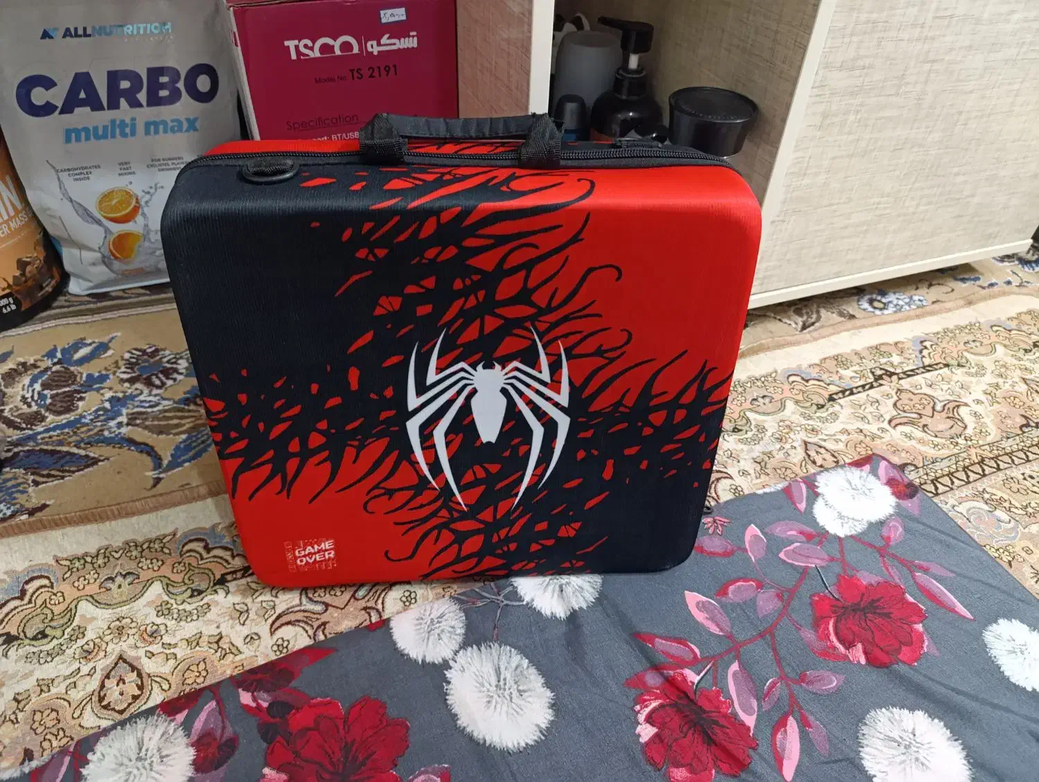 ps4 تمیز سالم یک ترابایت اسلیم|کنسول، بازی ویدئویی و آنلاین|میانه, |دیوار