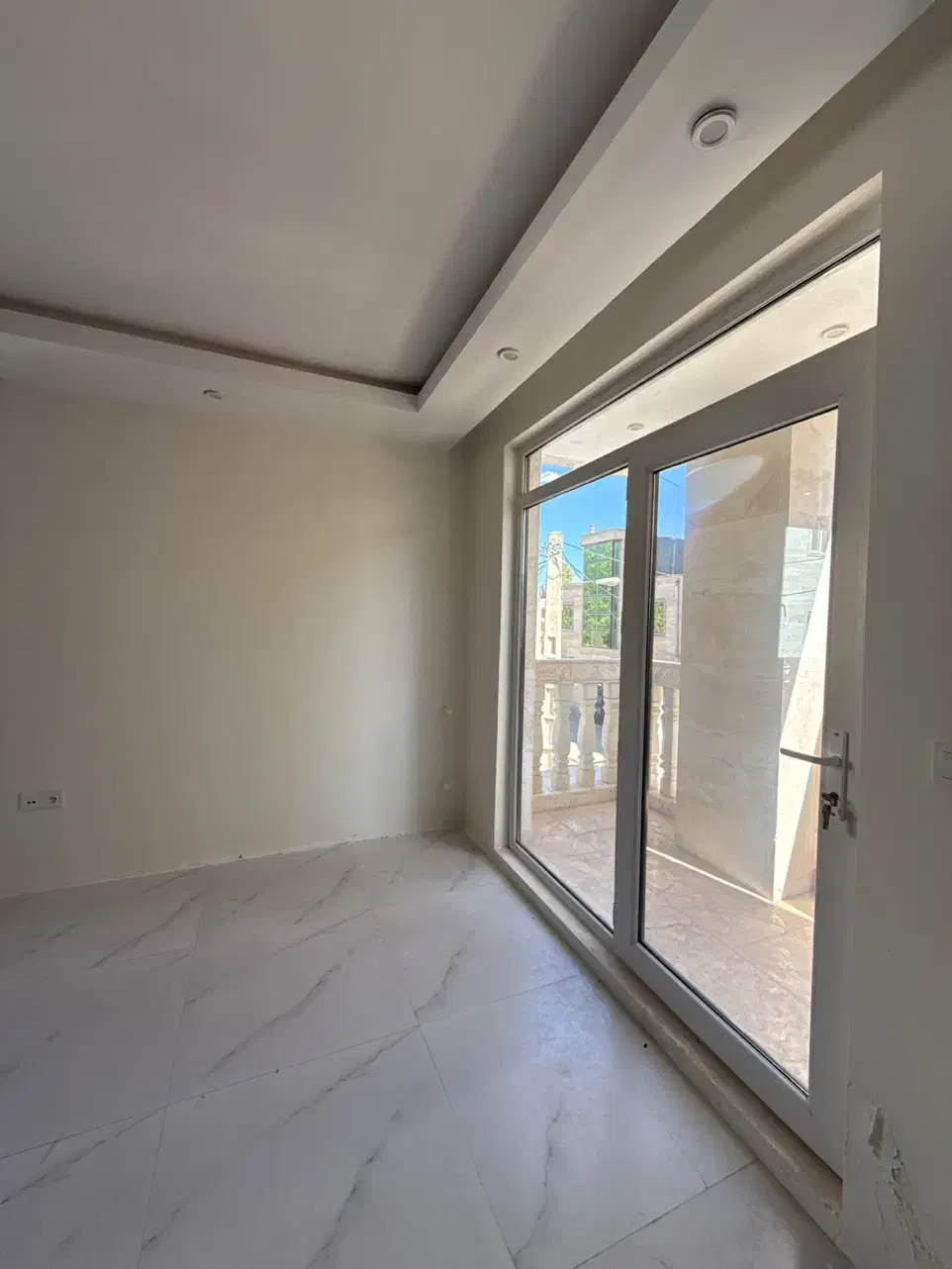 فروش واحد ۹۶متری تک واحدی|فروش آپارتمان|فیروزکوه, |دیوار