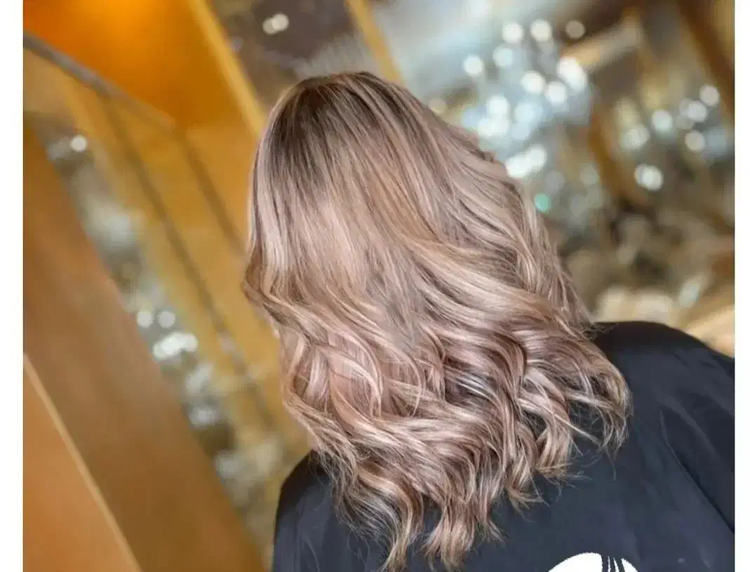 به مناسبت شب یلدا رنگ مو - آمبره - بالیاژ - لایت|خدمات آرایشگری و زیبایی|گرمدره, |دیوار