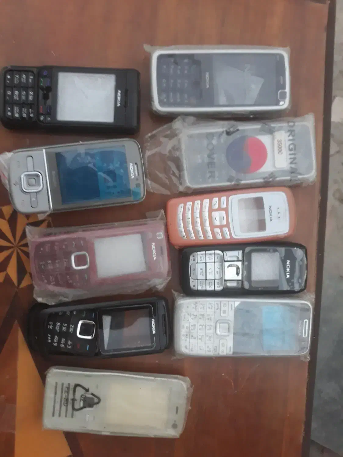 ارائه انواب قاب نایاب قدیمی|لوازم جانبی موبایل و تبلت|خسروشاه, |دیوار