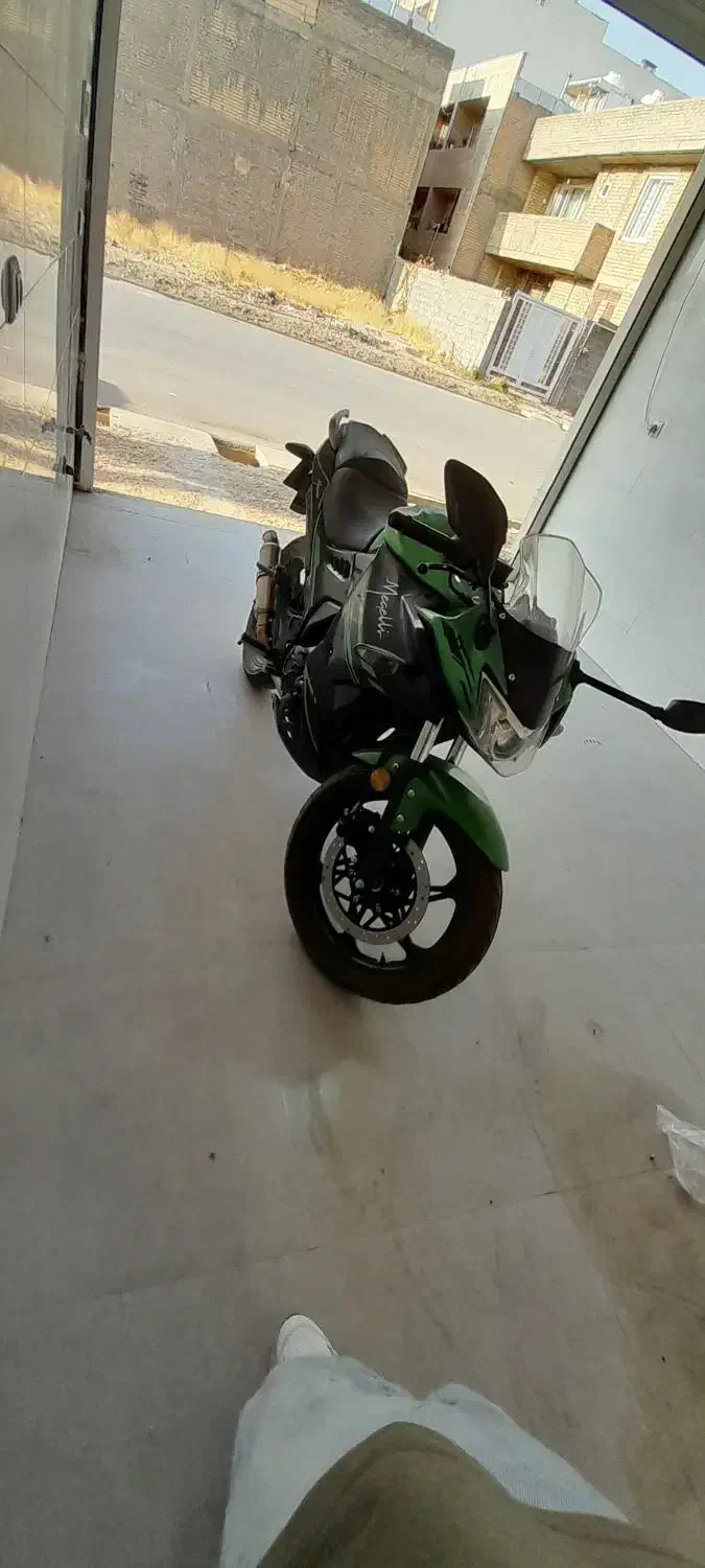 مگلی 200cc|موتورسیکلت|شیراز, گویم|دیوار