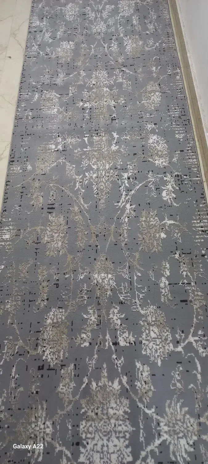 فرش کناره گل برجسته|فرش|رشت, کاکتوس|دیوار