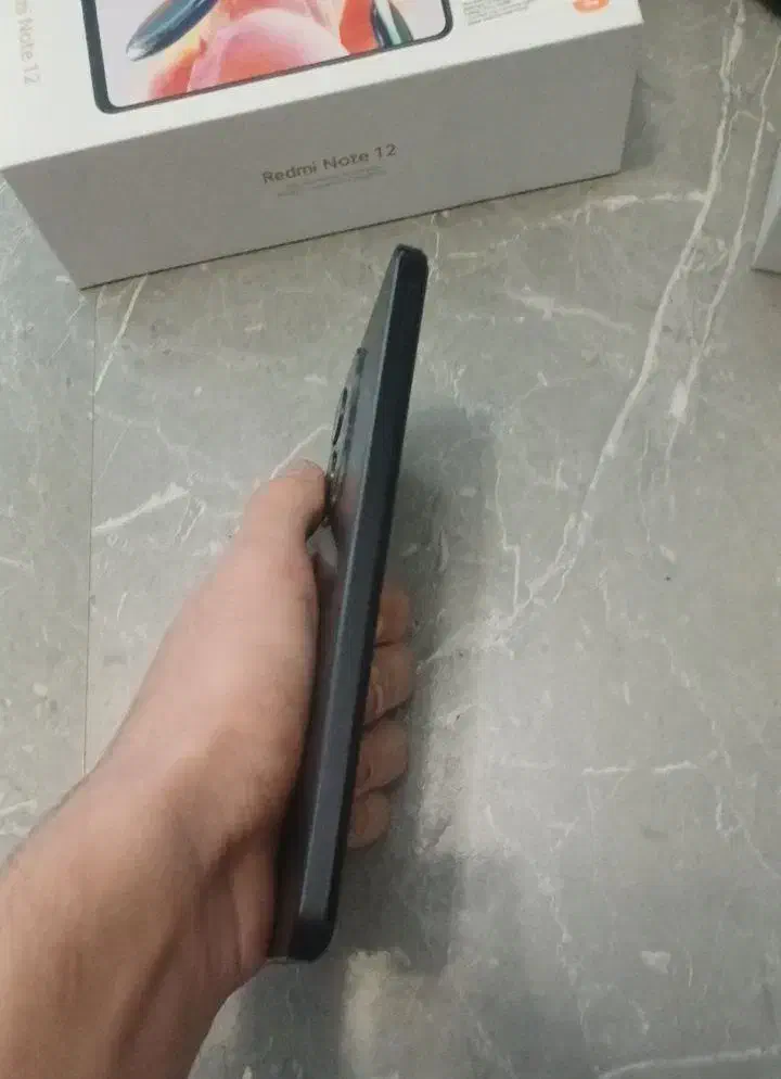 نوت ۱۲ رم ۸ حافظه ۱۲۸ پرقدرت فقط امروز|موبایل|رشت, گلباغ نماز|دیوار