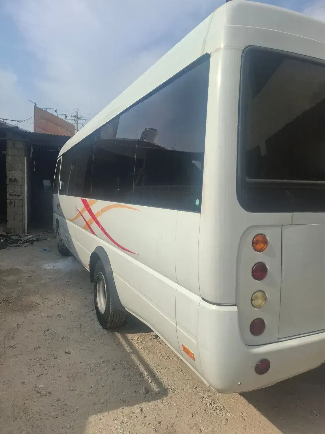 مینی بوس ایسوزو مدل ۹۷|خودرو سنگین|برازجان, |دیوار