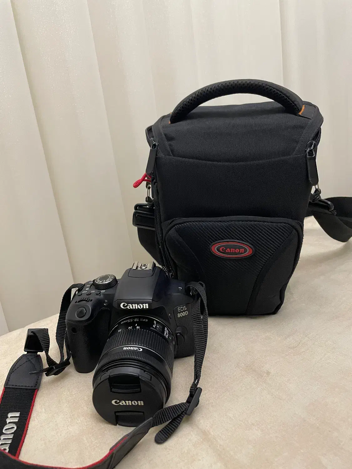 دوربین کنون Canon 800 d|دوربین عکاسی و فیلم‌برداری|میانه, |دیوار
