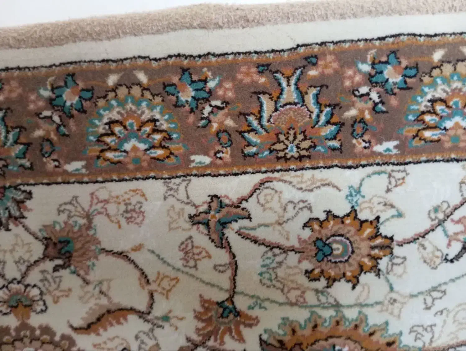 پشتی|پشتی|ری, ولی آباد|دیوار