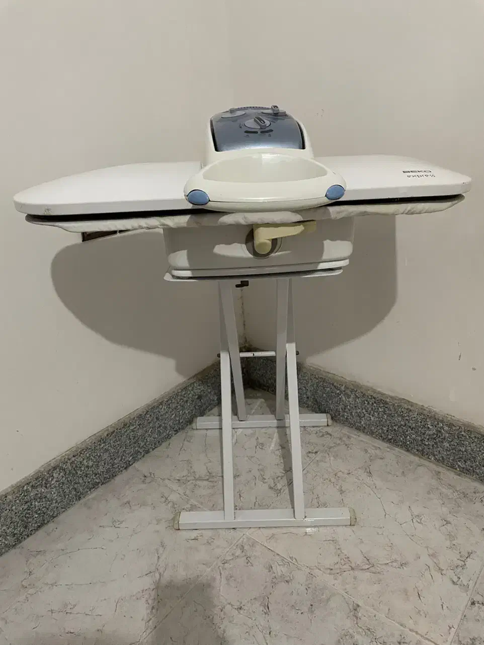 اتو پرس بکو|اتو و لوازم اتو|رشت, آب آسیاب|دیوار