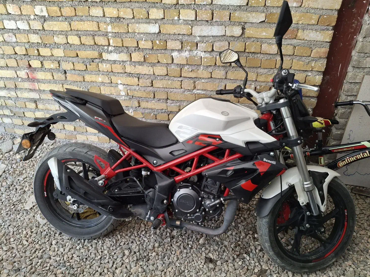 بنلی ۲۵۰ سی سی|موتورسیکلت|نورآباد, |دیوار