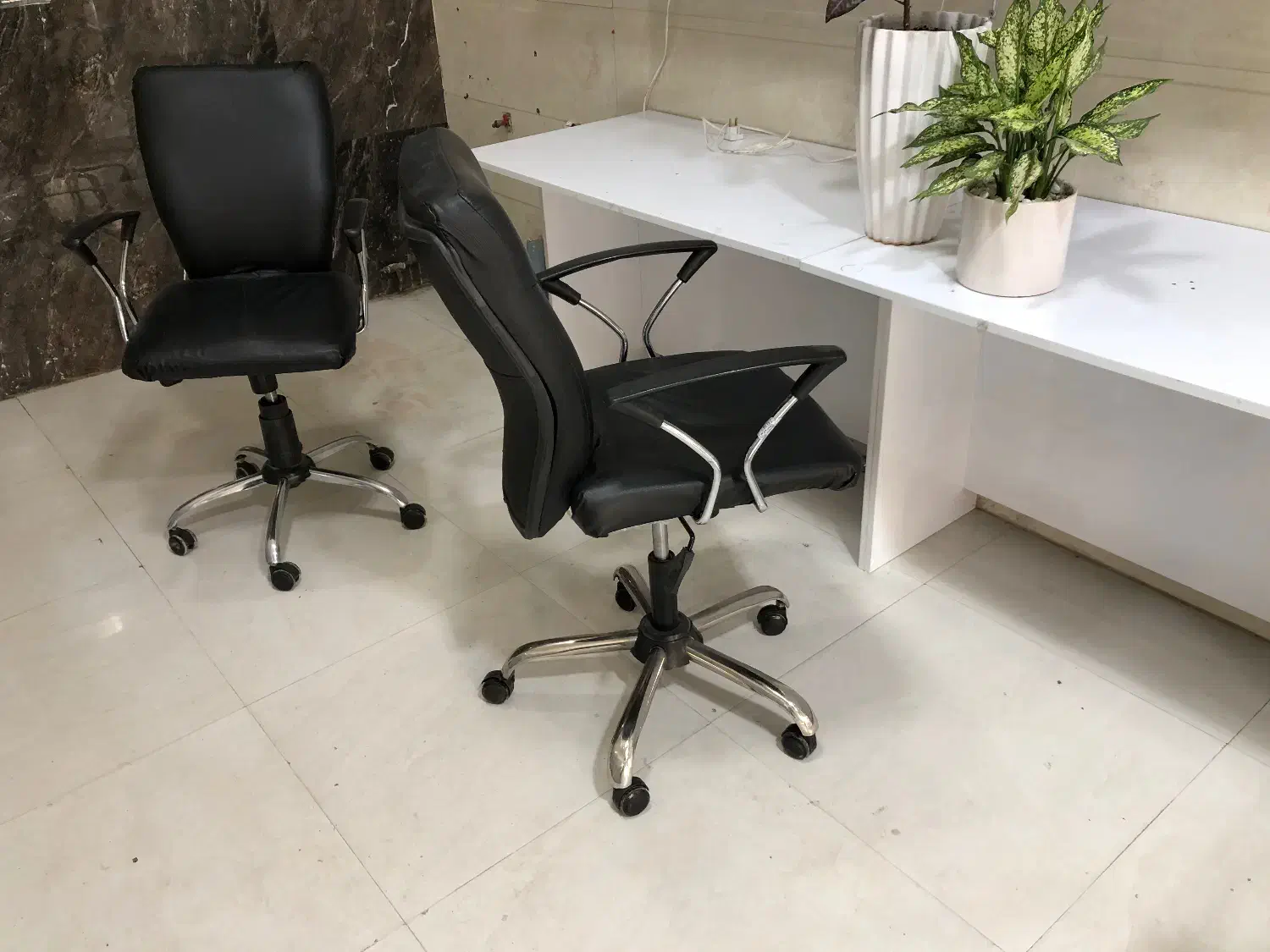 پیشخوان صندلی میز تعمیرات|دفتر کار|اسلام‌شهر, زرافشان|دیوار