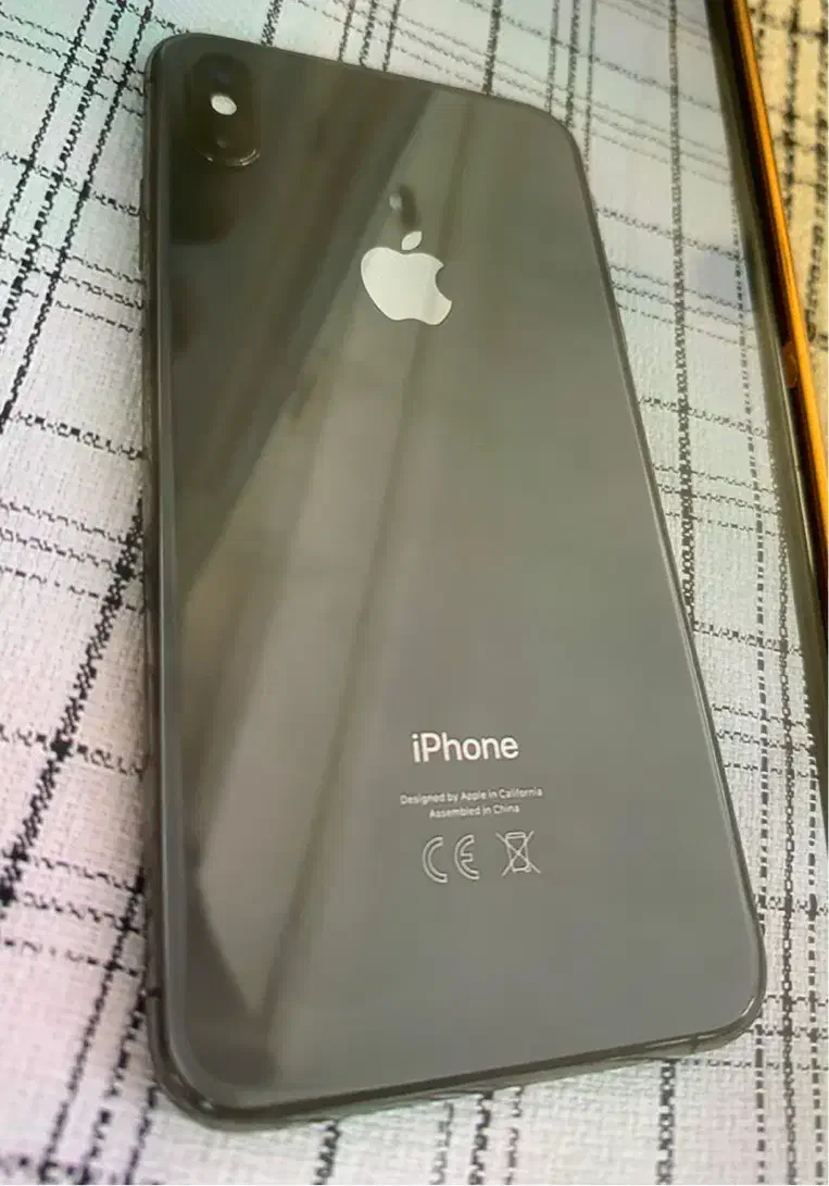 اپل iPhone XS Max با حافظهٔ ۲۵۶ گیگابایت|موبایل|شیراز, شهرک گلدشت حافظ‎|دیوار