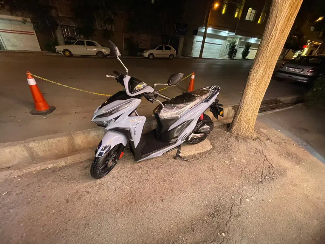 موتور کلیک ۱۵۰ در حد صفر دیلایت دار|موتورسیکلت|ارومیه, |دیوار