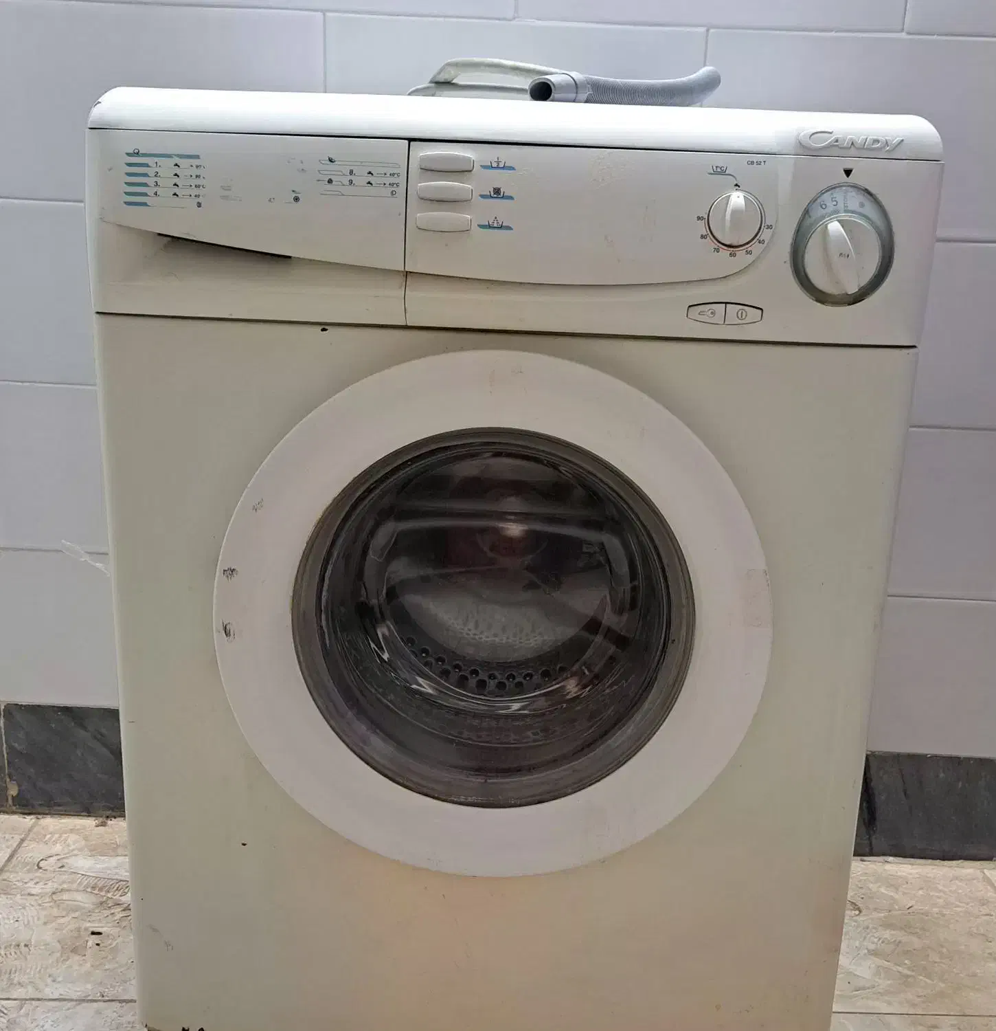 ماشین لباس شویی ۵ کیلویی کندی|ماشین لباسشویی و خشک‌کن لباس|آران و بیدگل, |دیوار