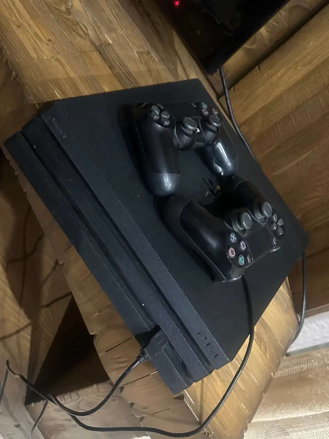 ps4 pro در حد نو|کنسول، بازی ویدئویی و آنلاین|آستارا, |دیوار