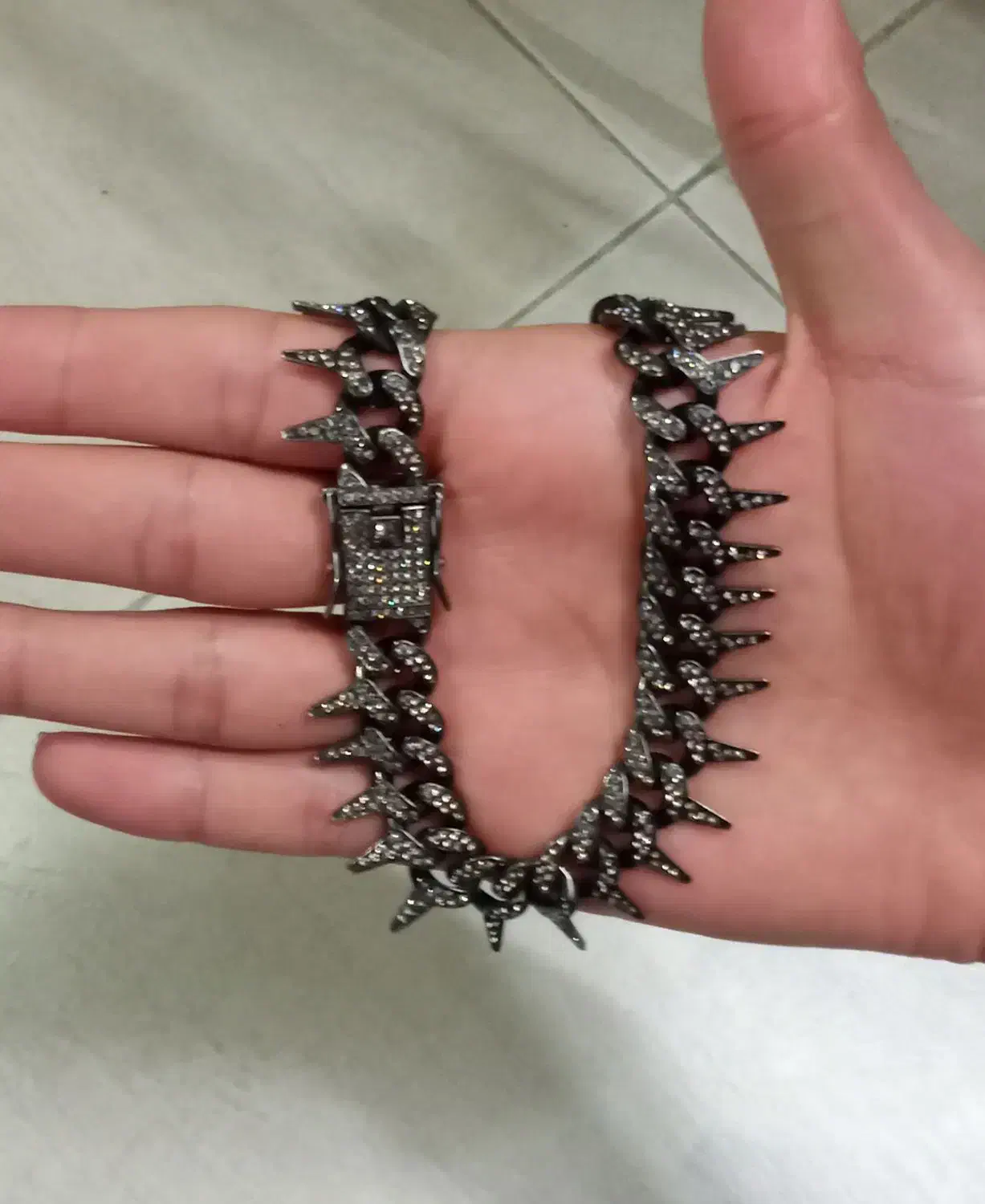 گردنبند چین نگین دار|بدلیجات|بروجرد, |دیوار