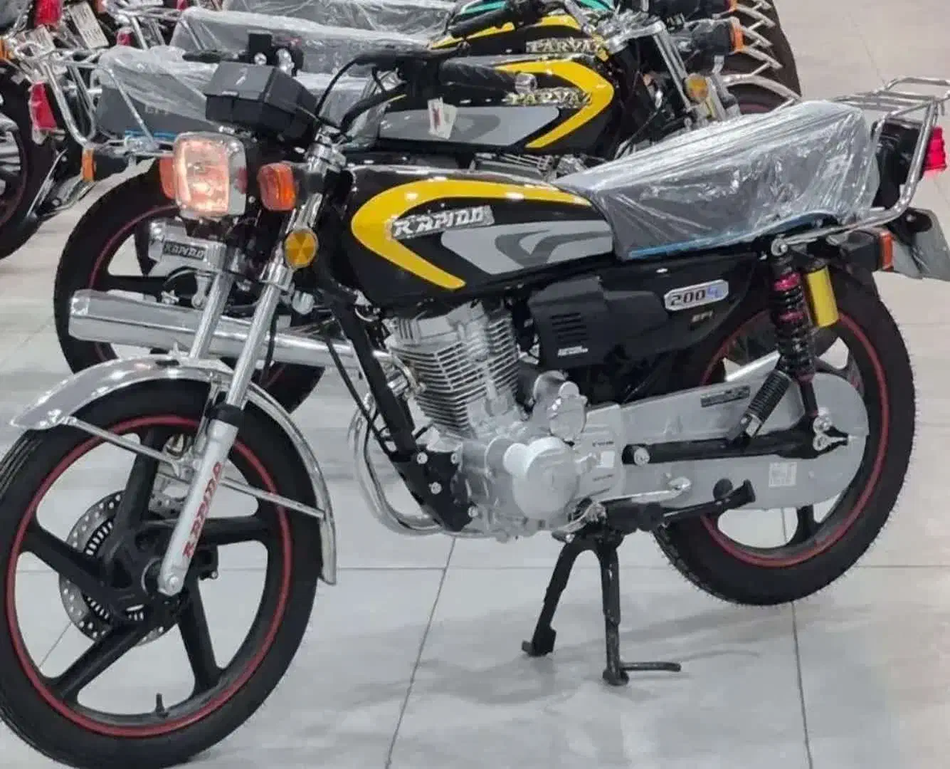 بنلی 125 هوندامحدود شارژشد احمد براوو|موتورسیکلت|اراک, |دیوار