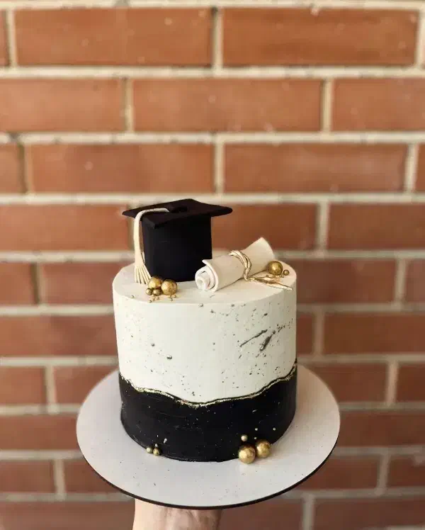 کیک تولد خانگی تازه و خوشمزه|خدمات پذیرایی، مراسم|مشهد, امیریه|دیوار